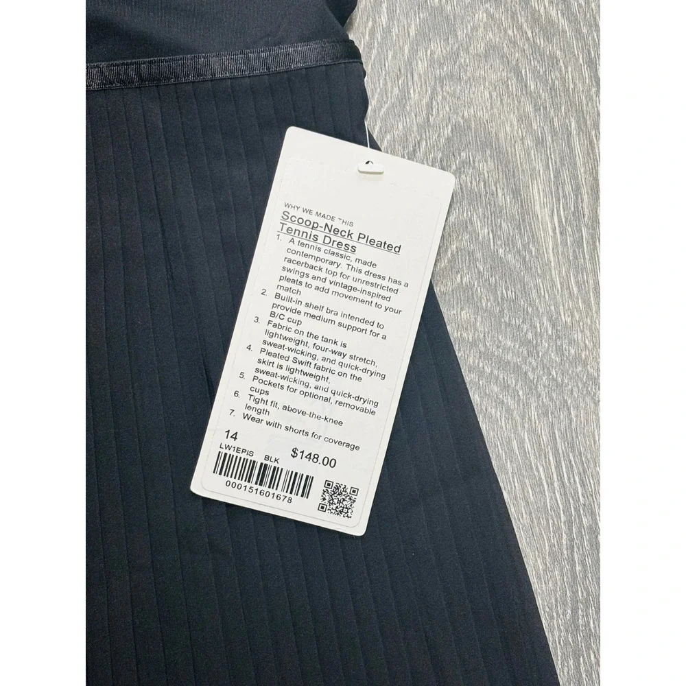 lululemon athletica scoop neck